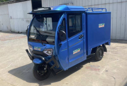 Трицикл грузовой GreenCamel Тендер E1500 (60V 1200W) кабина, BOX, понижающая 